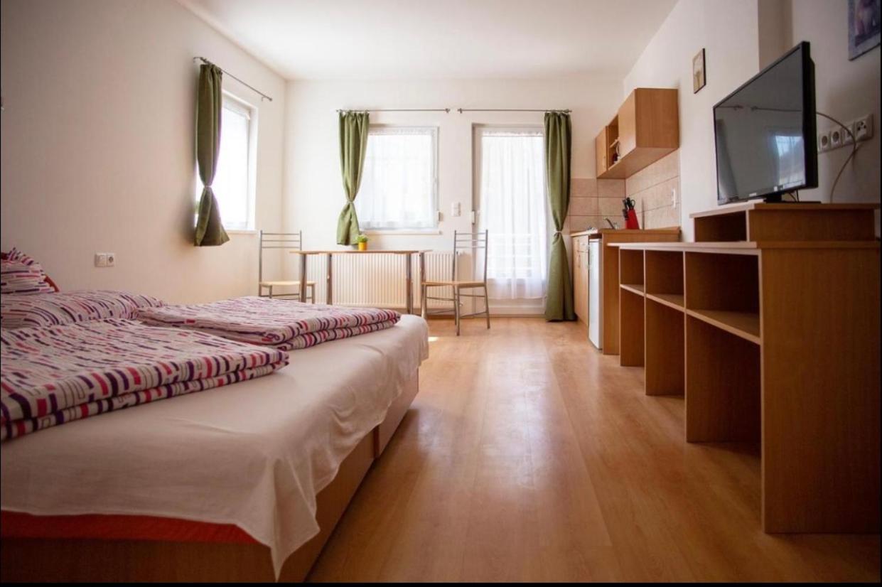 شقة زلاكاروس  في Bonita Apartmanhaz المظهر الخارجي الصورة