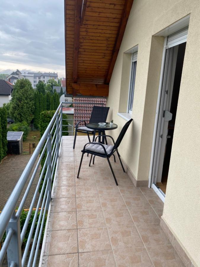 شقة زلاكاروس  في Bonita Apartmanhaz المظهر الخارجي الصورة