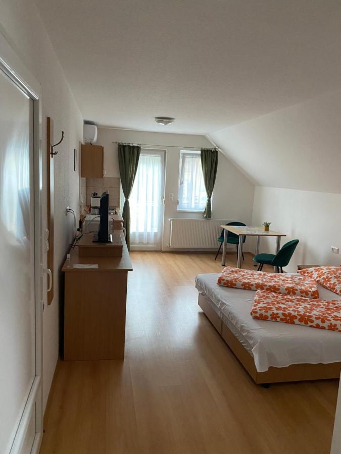 شقة زلاكاروس  في Bonita Apartmanhaz المظهر الخارجي الصورة