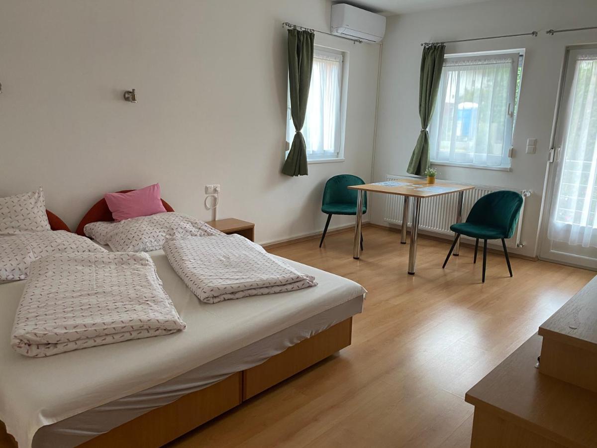 شقة زلاكاروس  في Bonita Apartmanhaz المظهر الخارجي الصورة
